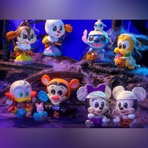 The Magic Kingdom Pumpkin Party Series Figure Halloween